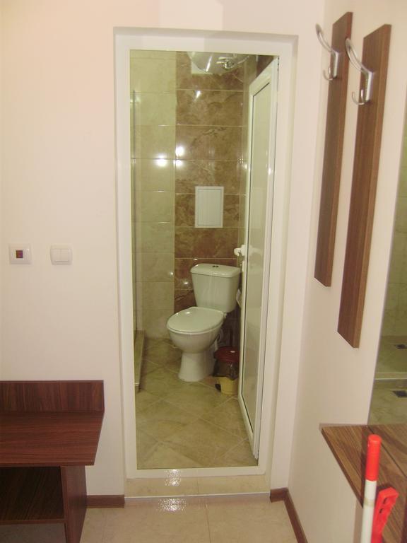 Apartments Vesi And Gery Pomorie Kamer foto